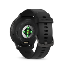 Lade das Bild in den Galerie-Viewer, Garmin | VENU 3 FEKETE, FEKETE KERETTEL, BŐR ÉS SZILIKON SZÍJJAL