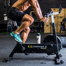 Lade das Bild in den Galerie-Viewer, Concept2 BikeErg – Fahrradergometer mit PM5-Display