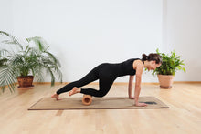 Kép betöltése a galériamegjelenítőbe: rollholz - parafa szőnyeg