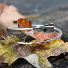 Kép betöltése a galériamegjelenítőbe: Evezős karperec - hajlított bárd lapát | Strokeside Designs