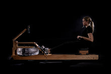 Kép betöltése a galériamegjelenítőbe: WaterRower SmartRow Performance Evezőpad