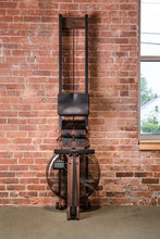 Kép betöltése a galériamegjelenítőbe: WaterRower S4 Classic | Diófa Evezőpad