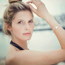 Kép betöltése a galériamegjelenítőbe: Evezős karperec - hajlított bárd lapát | Strokeside Designs