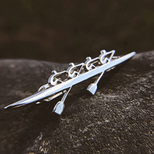 Load image into Gallery viewer, Evezős nyakkendőtű - Négyes | Strokeside Designs